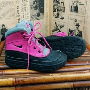 GIRLS' PRESCHOOL NIKE WOODSIDE BOOTS